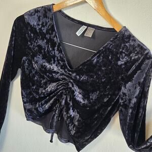 Size Medium Black Crushed Velvet Ruched Crop Top Medium Goth Y2K